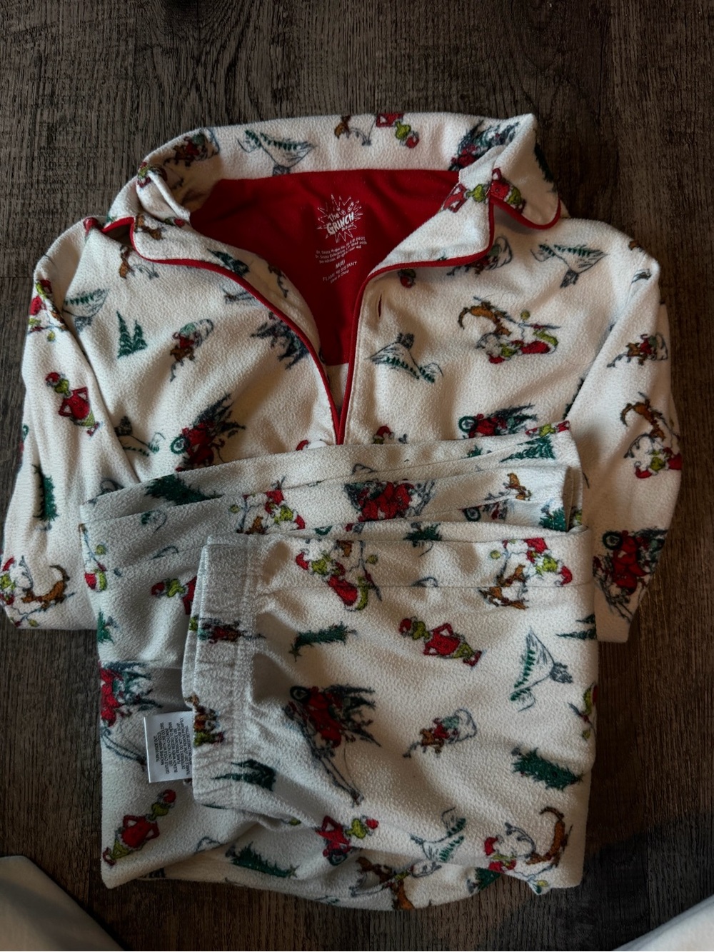 Dr. Seuss White and Red Holiday Character Pajama Set